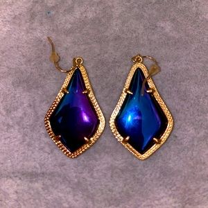 Kendra Scott Alex earrings!